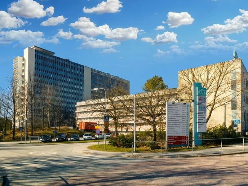 丹德吕德医院大巴租赁