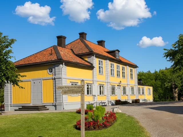 Hyra buss till Nyckelviken i Nacka