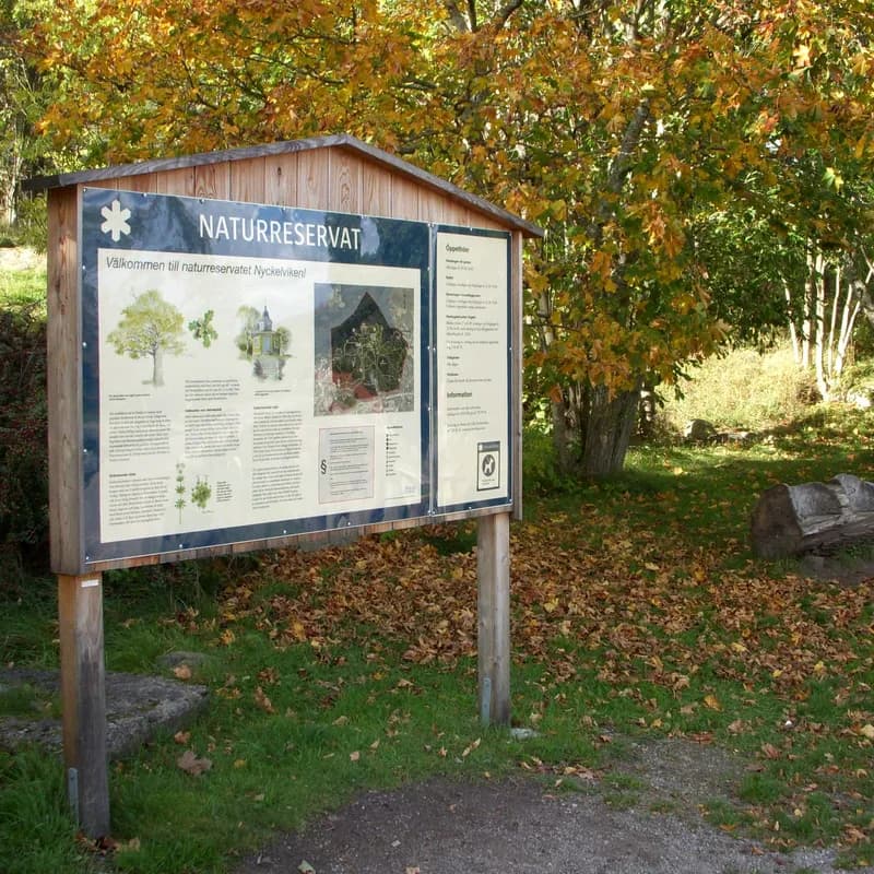 Buss till Nyckelvikens naturreservat i Nacka