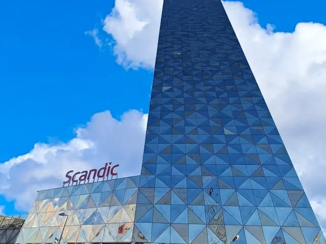 Hire a coach to Scandic Victoria Tower in Kista for corporate events.