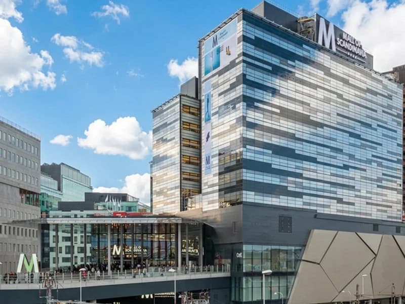 Bussuthyrning för stora grupper till Nordens största galleria Mall of Scandinavia.