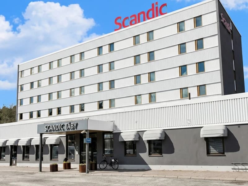 Hyra buss till Scandic Täby