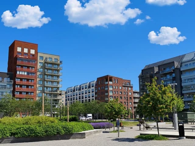 Hyra buss till Täby Park i Täby