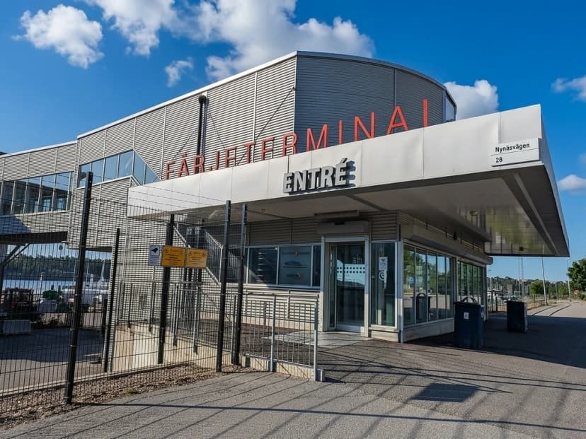 Bussuthyrning till Nynäshamns Färjeterminal