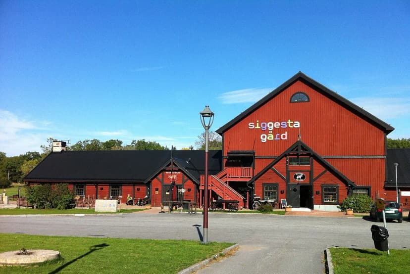 Bussuthyrning vid Siggesta Gård